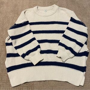 {aerie} Knit Striped Crew Neck Sweater | Cream & Navy ~ Size M/M